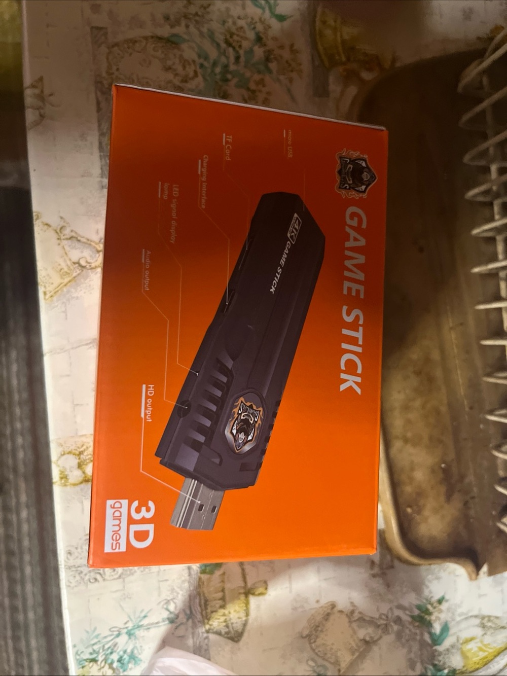 Game Stick Streaming Player - Orange - Picture 2 of 5